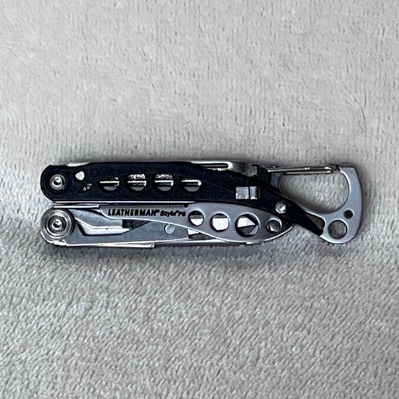 New Leatherman Style PS Multitool TSA Compliant Black Discontinued Collectible - Picture 2 of 14